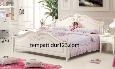 Tempat Tidur Anak Ukir Perempuan