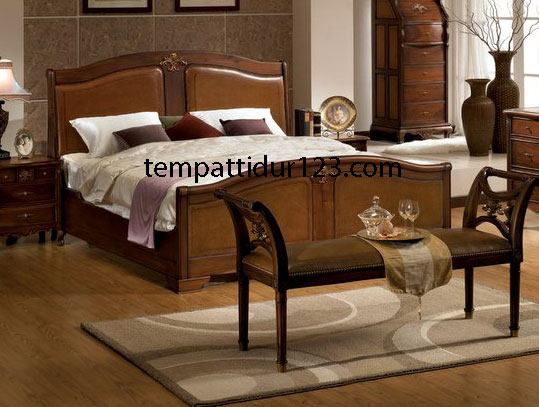 Tempat Tidur Ukir Semi Clasic Tradisional