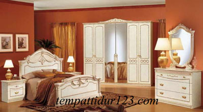 Furniture Jakarta Set Tempat Tidur Motif Selendang