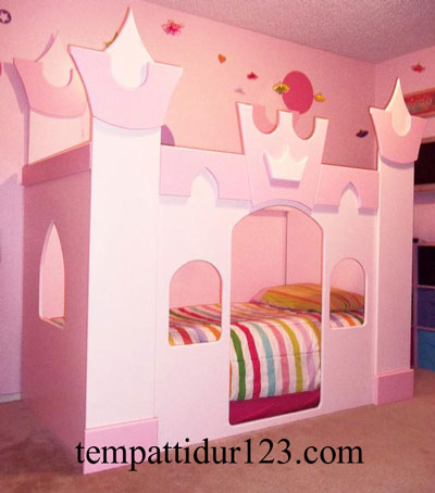 Tempat Tidur Anak Karakter Istana Mewah