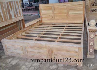 Dipan Murah Minimalis Kayu Jati